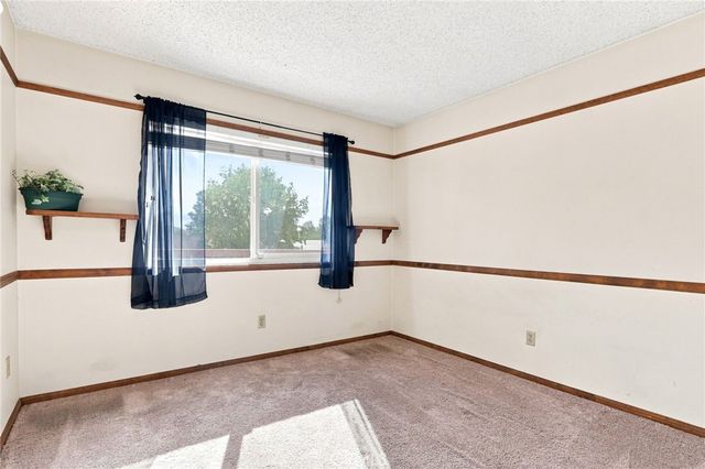 3246 Little Mountain Drive, San Bernardino, CA 92405