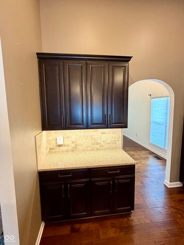 8625 Douglaston Court, Indianapolis, IN 46234