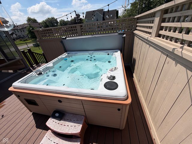 8625 Douglaston Court, Indianapolis, IN 46234