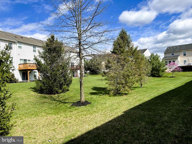 317 FAIRFIELD CIR S, Royersford, PA 19468