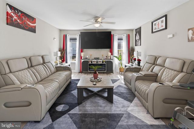 914 S PARK DR, Salisbury, MD 21804