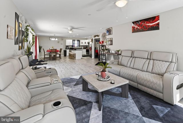 914 S PARK DR, Salisbury, MD 21804