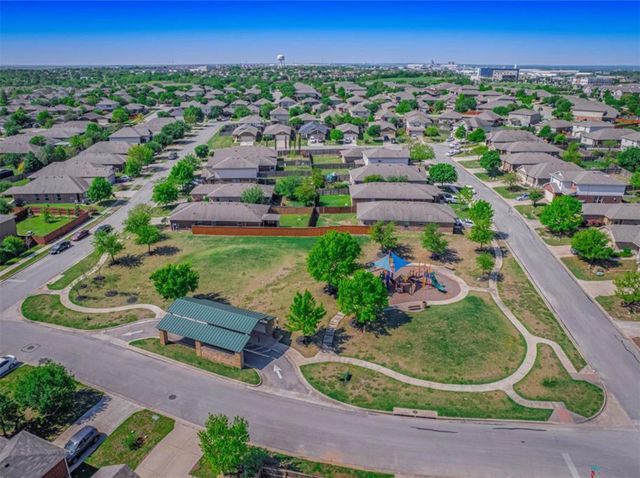 136 Gamble ST, Buda, TX 78610