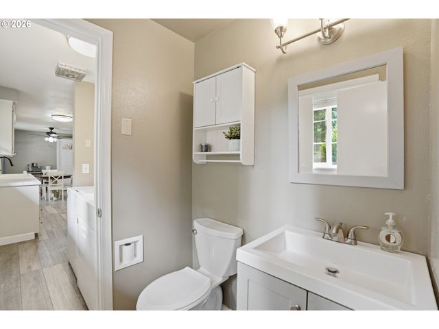 9405 Ne 10TH St, Vancouver, WA 98664