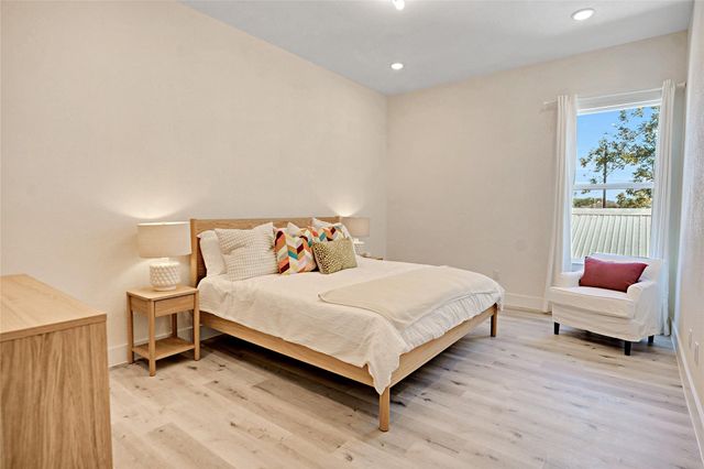 5908 St Augustine Street C, Houston, TX 77021