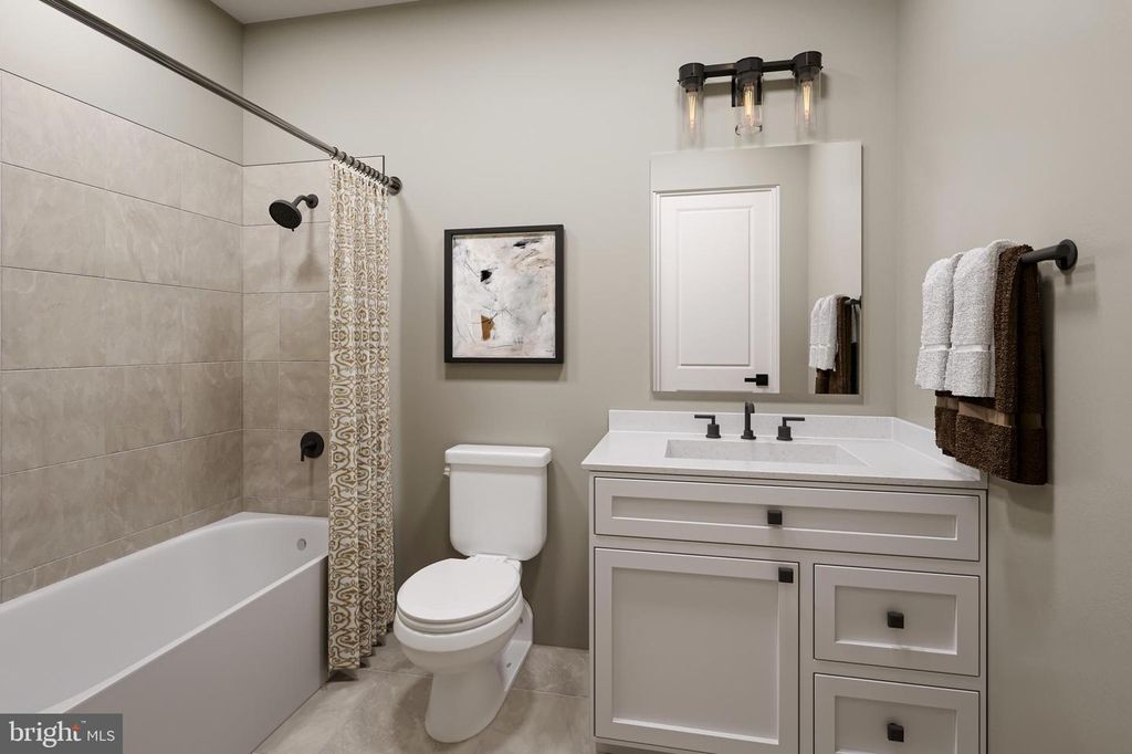 2 BLAZING STAR ST, Frederick, MD 21702