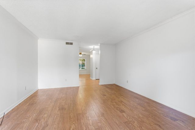 4487 Post Pl Apt 172, Nashville, TN 37205