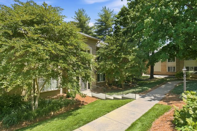 4487 Post Pl Apt 172, Nashville, TN 37205