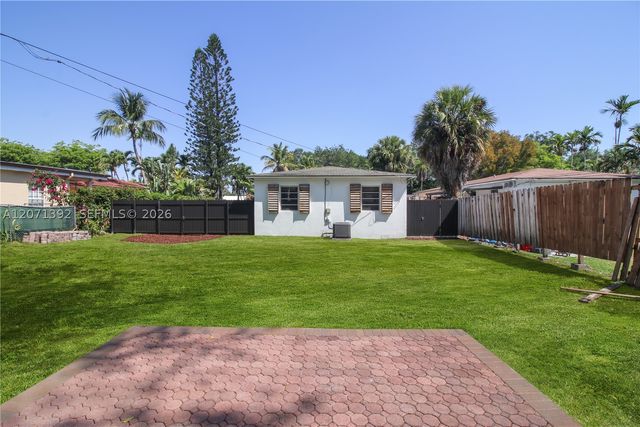 1958 SW 25th Ter Rear, Miami, FL 33133