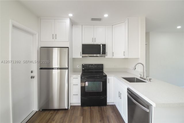 1958 SW 25th Ter Rear, Miami, FL 33133