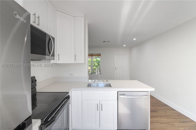 1958 SW 25th Ter Rear, Miami, FL 33133