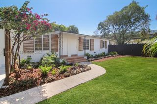 1958 SW 25th Ter Rear, Miami, FL 33133