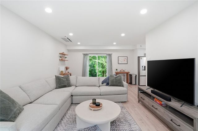 72 Wilbur Road, Lincoln, RI 02865