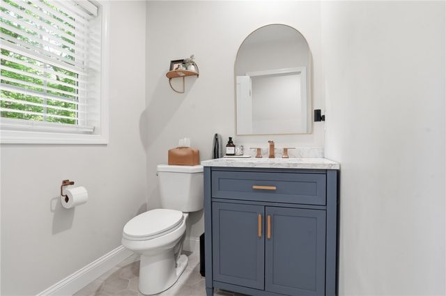 72 Wilbur Road, Lincoln, RI 02865