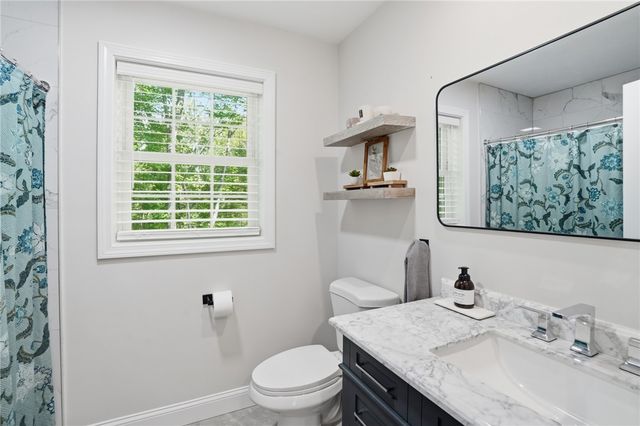 72 Wilbur Road, Lincoln, RI 02865