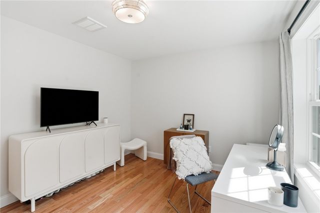 72 Wilbur Road, Lincoln, RI 02865