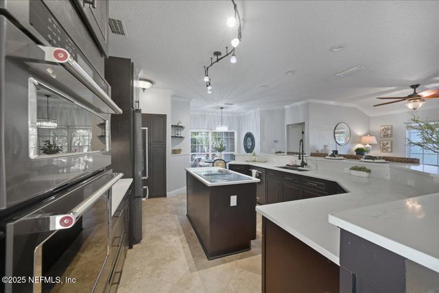 1896 OSPREY BLUFF Boulevard, Fleming Island, FL 32003