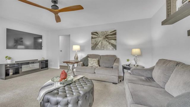 908 MEADOW LANE, Fond Du Lac, WI 54935