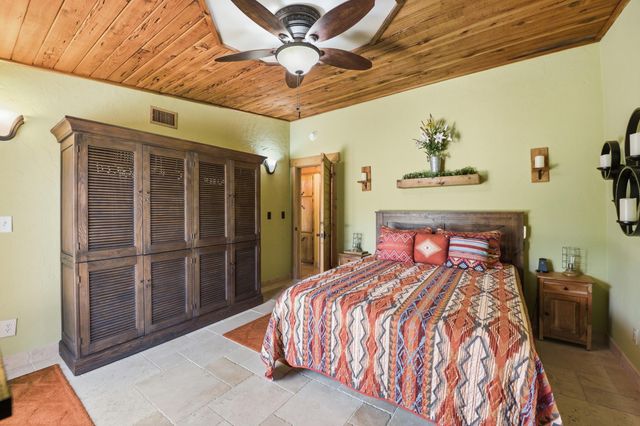 1055 S Brevard Avenue, Cocoa Beach, FL 32931