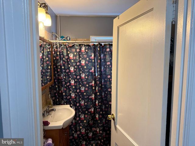 609 W 28TH ST, Wilmington, DE 19802