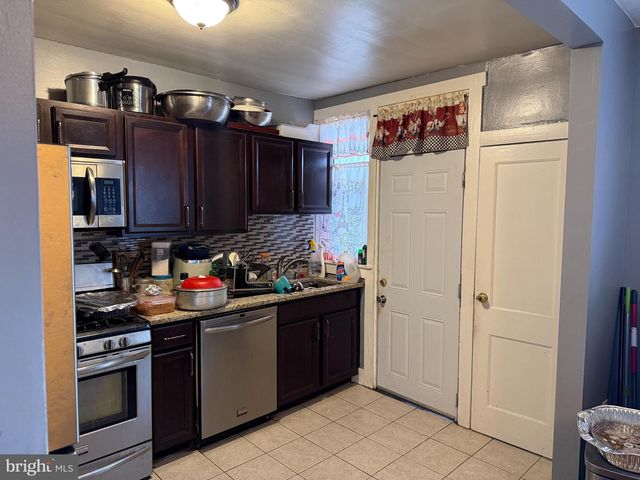 609 W 28TH ST, Wilmington, DE 19802