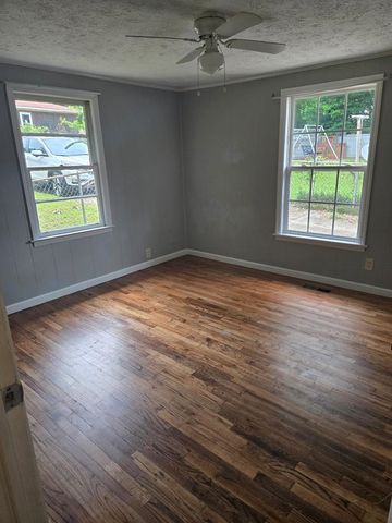 1704 18th Street, Phenix City, AL 36867