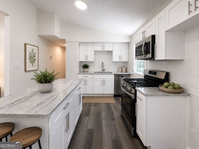1883 Niskey Lake Road SW, Atlanta, GA 30331