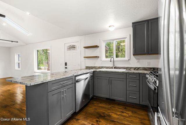 3120 Colburn Culver RD, Sandpoint, ID 83864