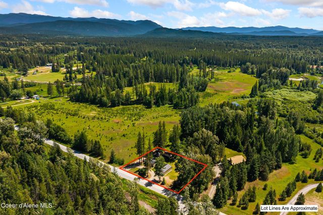 3120 Colburn Culver RD, Sandpoint, ID 83864