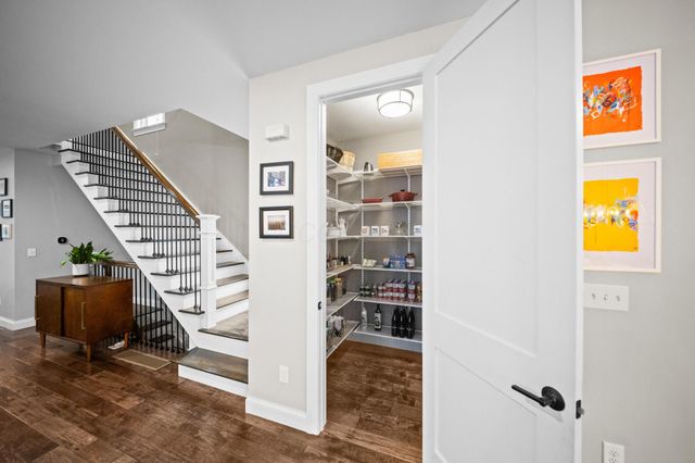 135 Punta Alley, Columbus, OH 43201