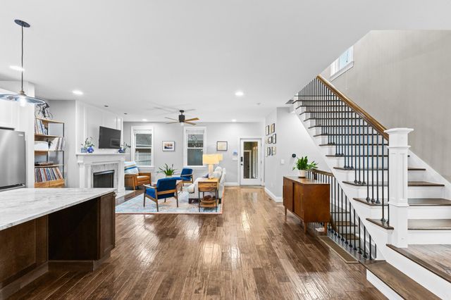 135 Punta Alley, Columbus, OH 43201