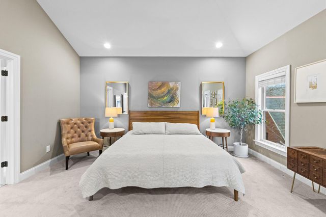 135 Punta Alley, Columbus, OH 43201