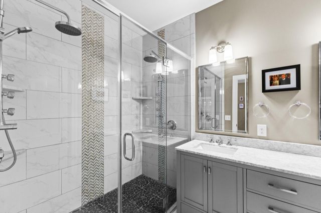 135 Punta Alley, Columbus, OH 43201