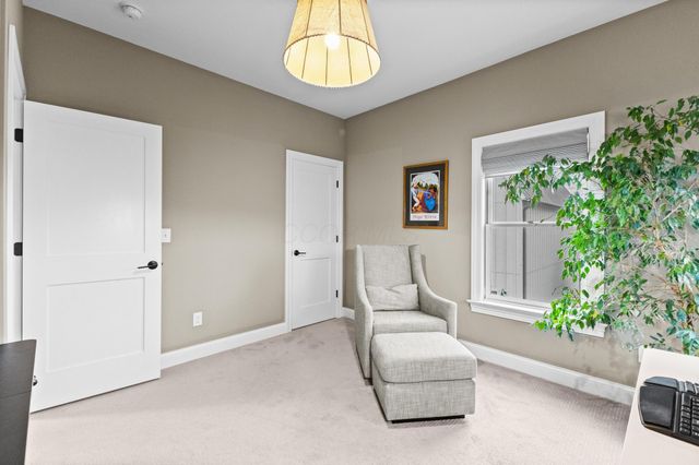 135 Punta Alley, Columbus, OH 43201