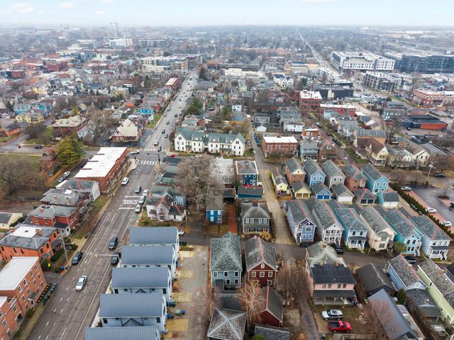 135 Punta Alley, Columbus, OH 43201