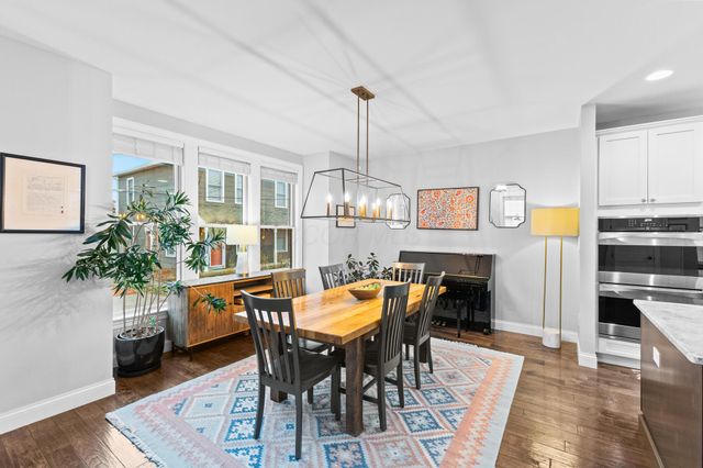 135 Punta Alley, Columbus, OH 43201