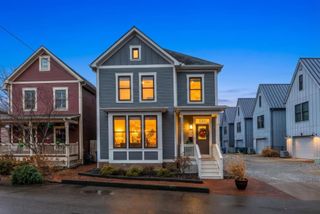 135 Punta Alley, Columbus, OH 43201