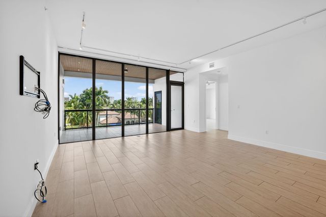 30 Isle Of Venice Drive 403, Fort Lauderdale, FL 33301