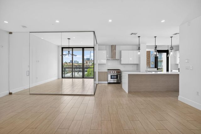 30 Isle Of Venice Drive 403, Fort Lauderdale, FL 33301