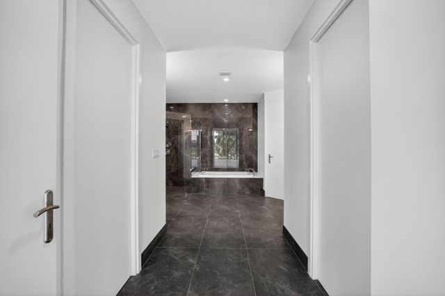 30 Isle Of Venice Drive 403, Fort Lauderdale, FL 33301