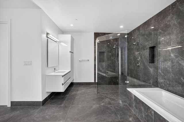 30 Isle Of Venice Drive 403, Fort Lauderdale, FL 33301