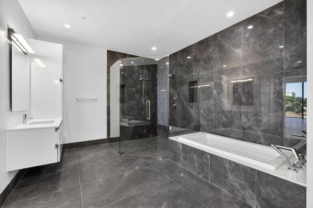 30 Isle Of Venice Drive 403, Fort Lauderdale, FL 33301