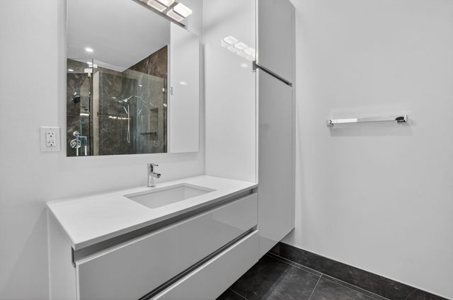 30 Isle Of Venice Drive 403, Fort Lauderdale, FL 33301