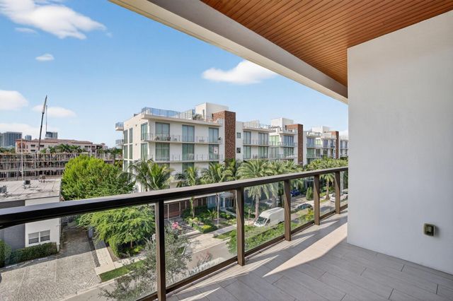 30 Isle Of Venice Drive 403, Fort Lauderdale, FL 33301