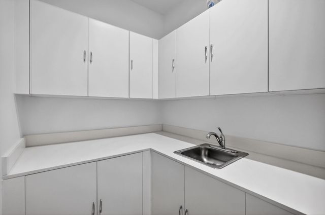 30 Isle Of Venice Drive 403, Fort Lauderdale, FL 33301