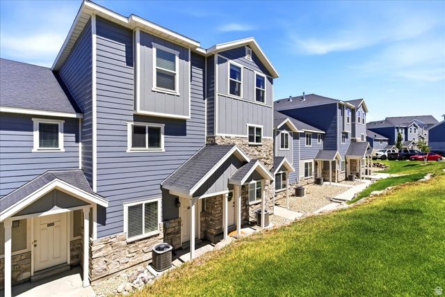 14408 S OAKFIELD WAY, Herriman, UT 84096