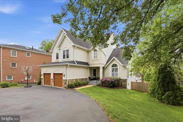 6732 CHURCHILL RD, Mclean, VA 22101