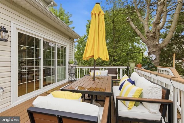 6732 CHURCHILL RD, Mclean, VA 22101