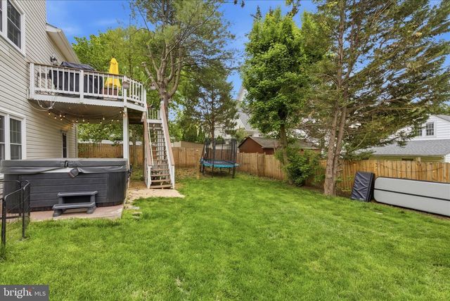 6732 CHURCHILL RD, Mclean, VA 22101