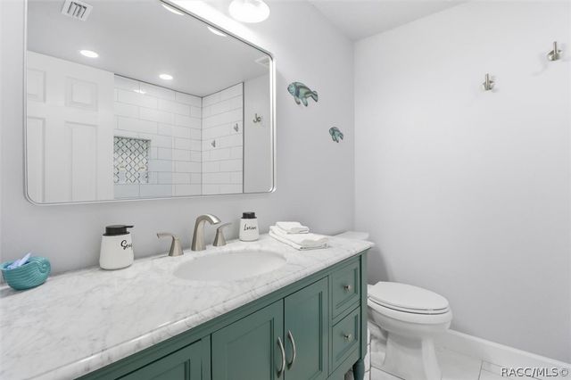 9205 W Harbor Isle Court, Crystal River, FL 34429